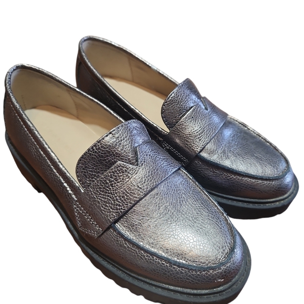 Banana republic metallic silver loafers SZ 6